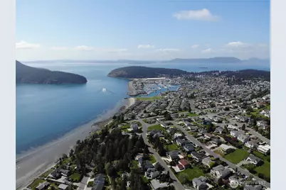 4408 Anaco Beach Road, Anacortes, WA 98221 - Photo 9