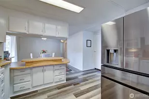2424 Nightingale Ln, Kelso, WA 98626 - Photo 9