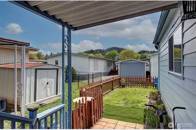 2424 Nightingale Lane, Kelso, WA 98626 - Photo 27