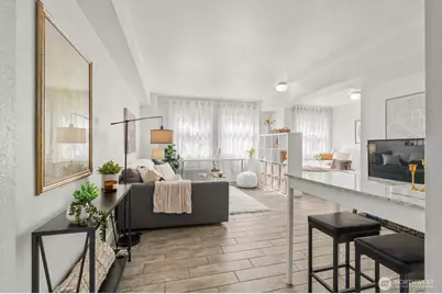 1017 Minor Avenue #206, Seattle, WA 98104 - Photo 3