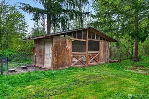 36412 86th Ave Ct E, Eatonville, WA 98328 - Photo 33