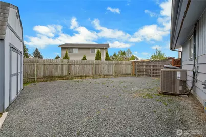 1108 20th Street NW, Puyallup, WA 98371 - Photo 17