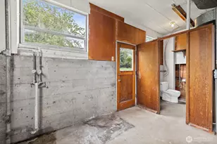 8403 S 120th St, Seattle, WA 98178 - Photo 27