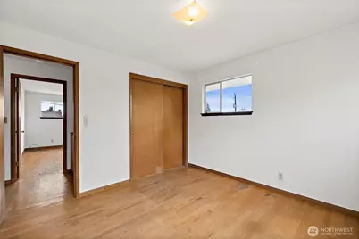 8403 S 120th St, Seattle, WA 98178 - Photo 23