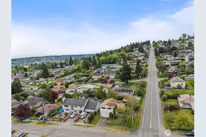 8403 S 120th St, Seattle, WA 98178 - Photo 29