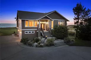 813 Bergwacht Pl, Coupeville, WA 98239 - Photo 1