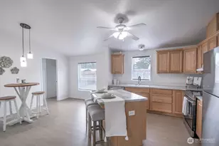 121 W Freedom, Shelton, WA 98584 - Photo 7