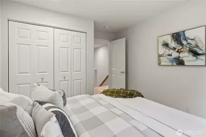 8231 126th Place SE, Newcastle, WA 98056 - Photo 31