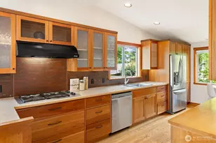6420 NE 60th St, Seattle, WA 98115 - Photo 15