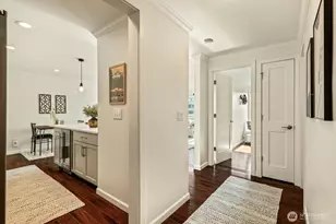 733 Lake St S, Kirkland, WA 98033 - Photo 9