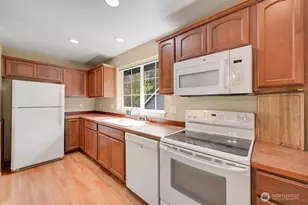 50 Rainier Ln, Port Ludlow, WA 98365 - Photo 23