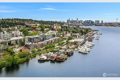 2834 Fairview Avenue E, Seattle, WA 98102 - Photo 21