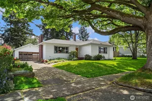 1707 8th St, Anacortes, WA 98221 - Photo 1