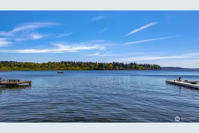 9039 NE Juanita Drive #104, Kirkland, WA 98034 - Photo 3