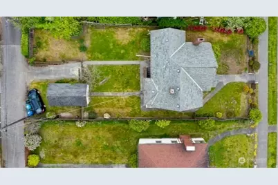 4052 44th Avenue SW, Seattle, WA 98116 - Photo 3