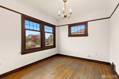 4052 44th Avenue SW, Seattle, WA 98116 - Photo 7