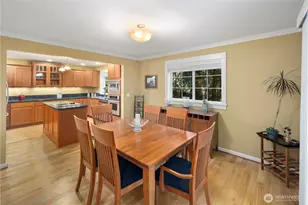 981 E Lakeshore Dr, Allyn, WA 98524 - Photo 11