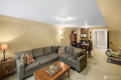 981 E Lakeshore Dr, Allyn, WA 98524 - Photo 31