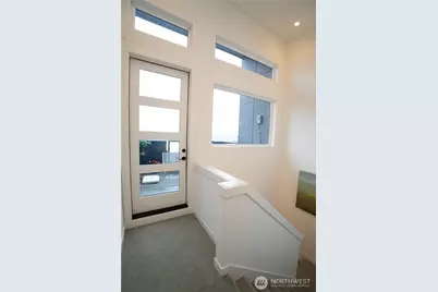2624 Eastlake Avenue E #B, Seattle, WA 98102 - Photo 15