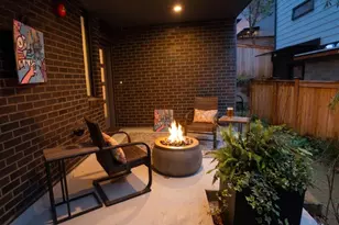 2624 Eastlake Ave E, Seattle, WA 98102 - Photo 17