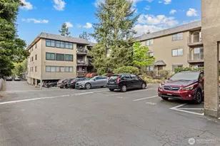 750 N 143rd St, Seattle, WA 98133 - Photo 3
