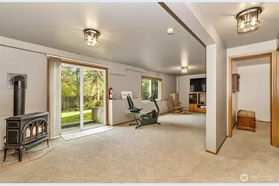 10103 27th Drive SE, Everett, WA 98208 - Photo 37