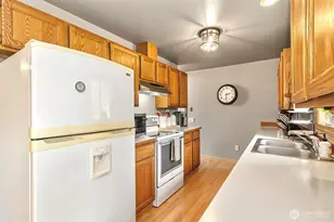 10103 27th Dr SE, Everett, WA 98208 - Photo 21