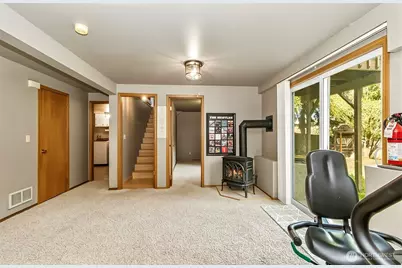 10103 27th Drive SE, Everett, WA 98208 - Photo 33
