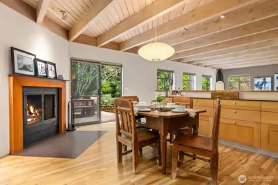 8151 NE Hidden Cove Road, Bainbridge Island, WA 98110 - Photo 11