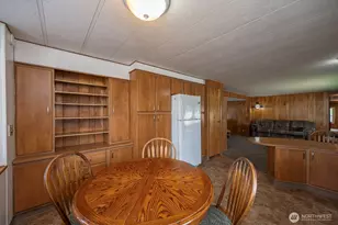 2240 W Broadway, Moses Lake, WA 98837 - Photo 13