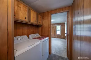 2240 W Broadway, Moses Lake, WA 98837 - Photo 25