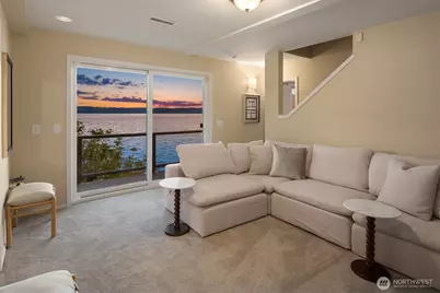 10835 Arroyo Beach Place SW, Seattle, WA 98146 - Photo 21