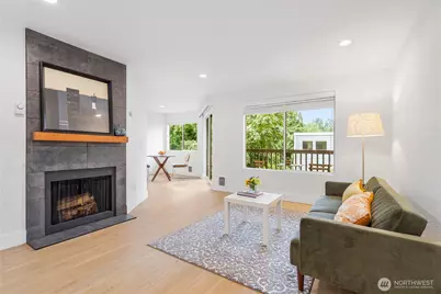 10320 SE 6th Street #B6, Bellevue, WA 98004 - Photo 1