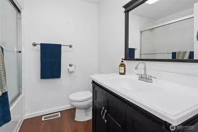 219 SW 108th Street, Seattle, WA 98146 - Photo 19