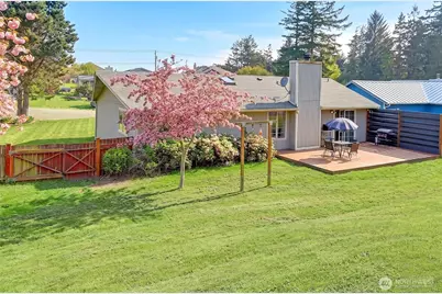 2180 Westwood Place, Oak Harbor, WA 98277 - Photo 3