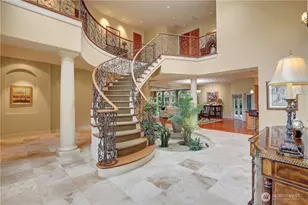 1055 91st Ave NE, Bellevue, WA 98004 - Photo 9