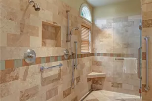 1055 91st Ave NE, Bellevue, WA 98004 - Photo 23