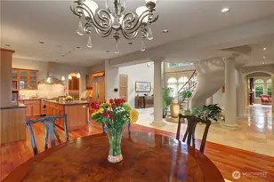 1055 91st Ave NE, Bellevue, WA 98004 - Photo 13