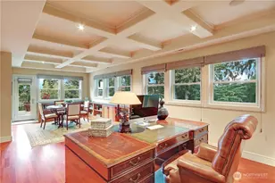 1055 91st Ave NE, Bellevue, WA 98004 - Photo 27