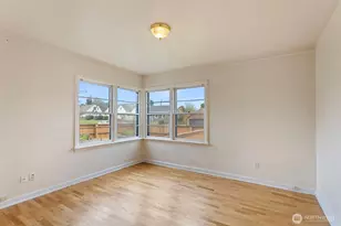 5802 Pacific Ave, Tacoma, WA 98408 - Photo 9