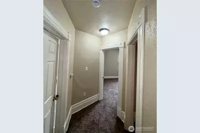 2716 S 14th Street, Tacoma, WA 98405 - Photo 13