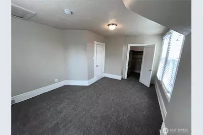 2716 S 14th Street, Tacoma, WA 98405 - Photo 15