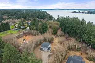 7716 Manzanita Dr, Olympia, WA 98502 - Photo 13