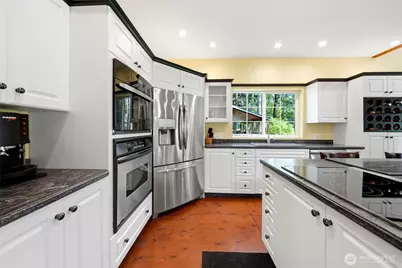 33 G Mukilteo Way, Hat Island, WA 98206 - Photo 11