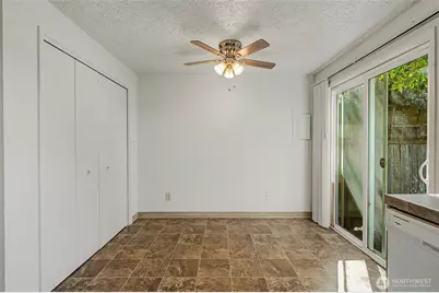 911 W 29th Street, Vancouver, WA 98660 - Photo 31