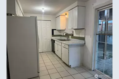 12501 SE 203 Place SE, Kent, WA 98031 - Photo 17
