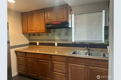 12501 SE 203 Place SE, Kent, WA 98031 - Photo 7