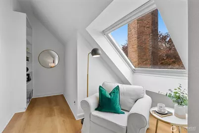 1401 5th Avenue W #402, Seattle, WA 98119 - Photo 19
