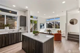 926 N 35th St, Seattle, WA 98103 - Photo 11