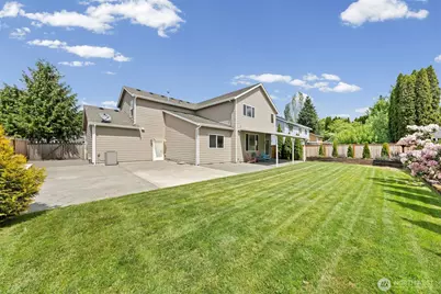 1602 12th Avenue NW, Puyallup, WA 98371 - Photo 5
